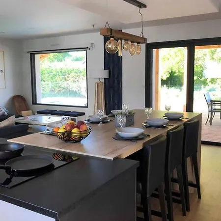 Maison Neuve Proche De L'ocean